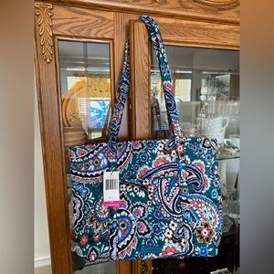 Vera Bradley small tote